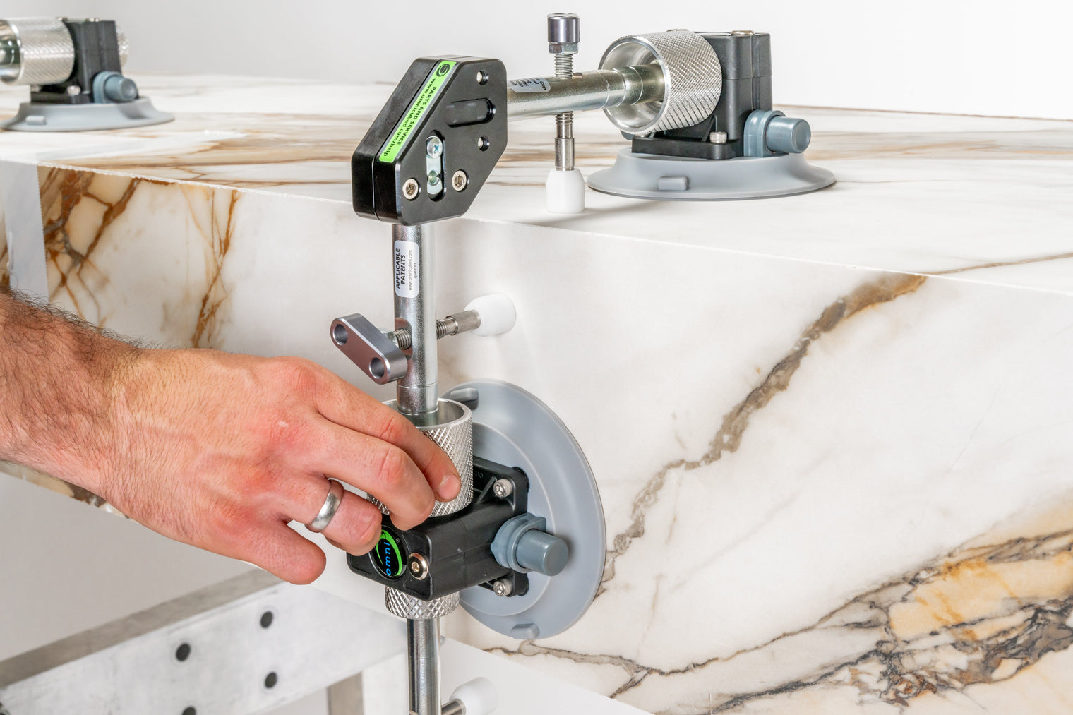 Omni Cubed® 90° Stealth Seamer™, Manual