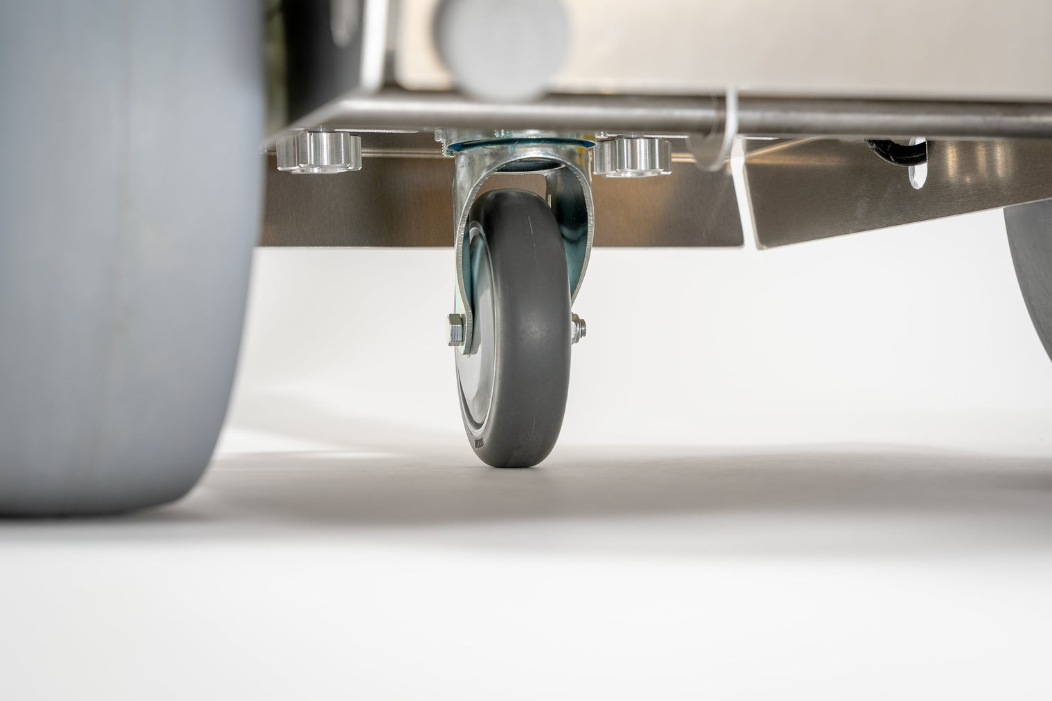 Omni Cubed® EZ Glide™ Glass Dolly