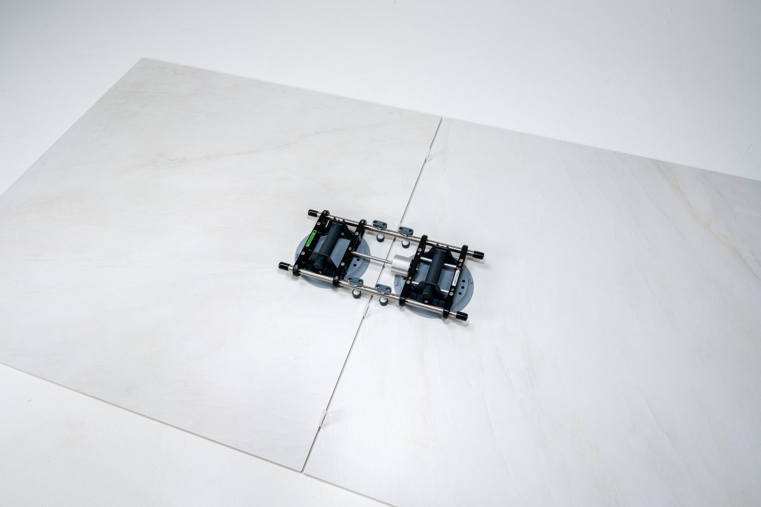 Omni Cubed® Pro Stealth Seamer™, Manual