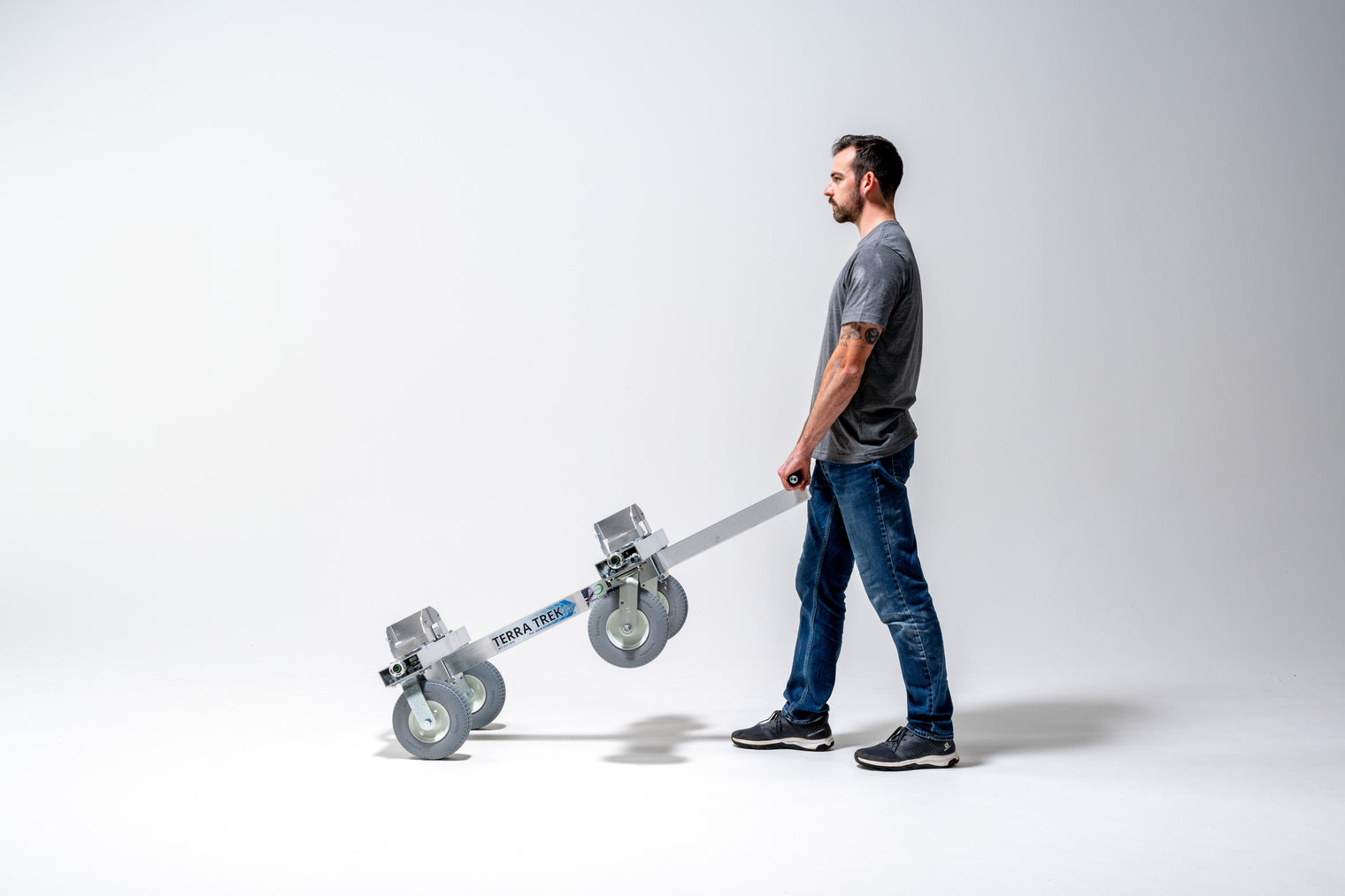 Omni Cubed® Terra Trek™ Glass Cart