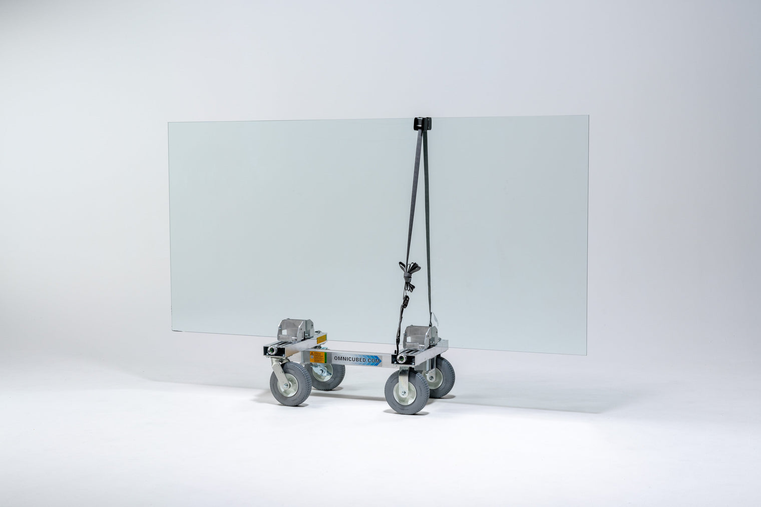 Omni Cubed® Terra Trek™ Glass Cart